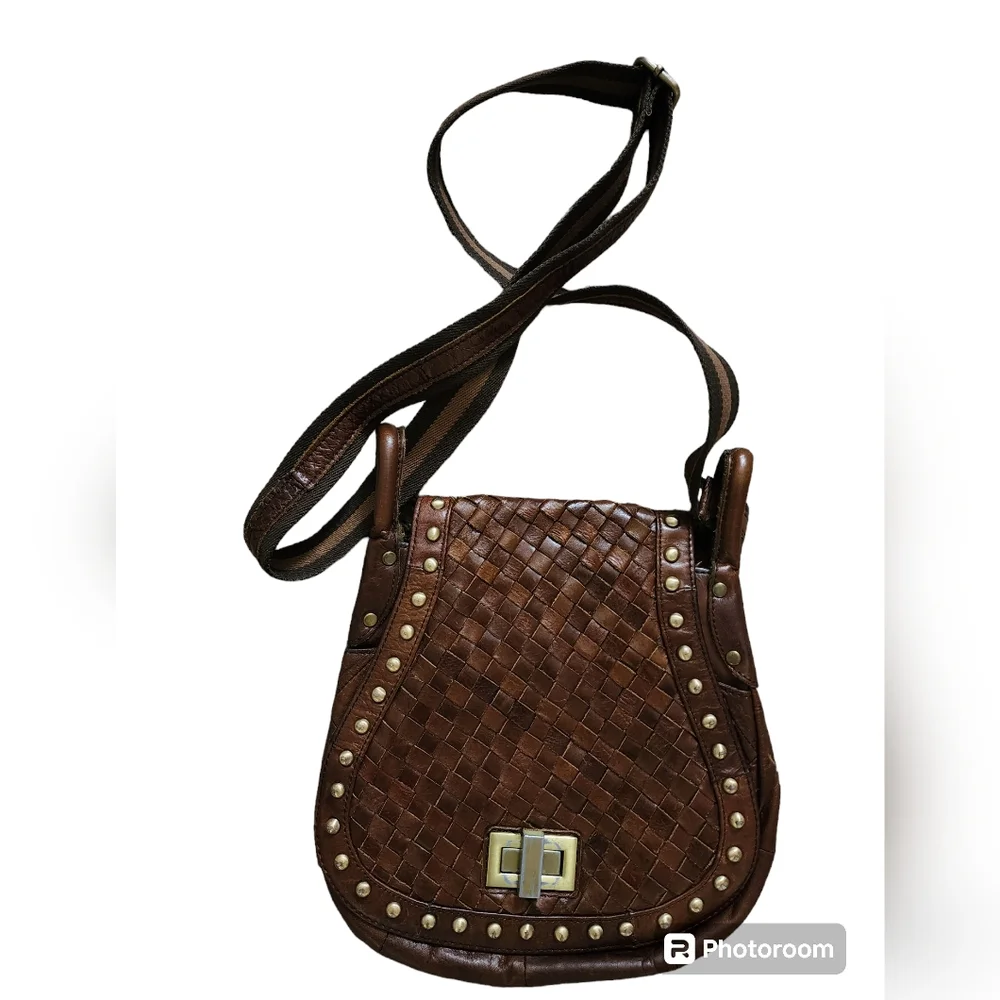 LOVE STITCH LEATHER WOVEN BAG ... - Picture 4 of 9